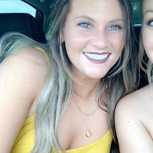 Meet your Posher, Stacey